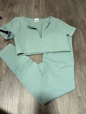 Jed north Zip Top & High-Waist Leggings Set - Sage Green